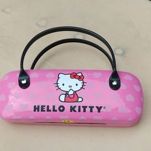 Hello Kitty Eye glass case or storage item.